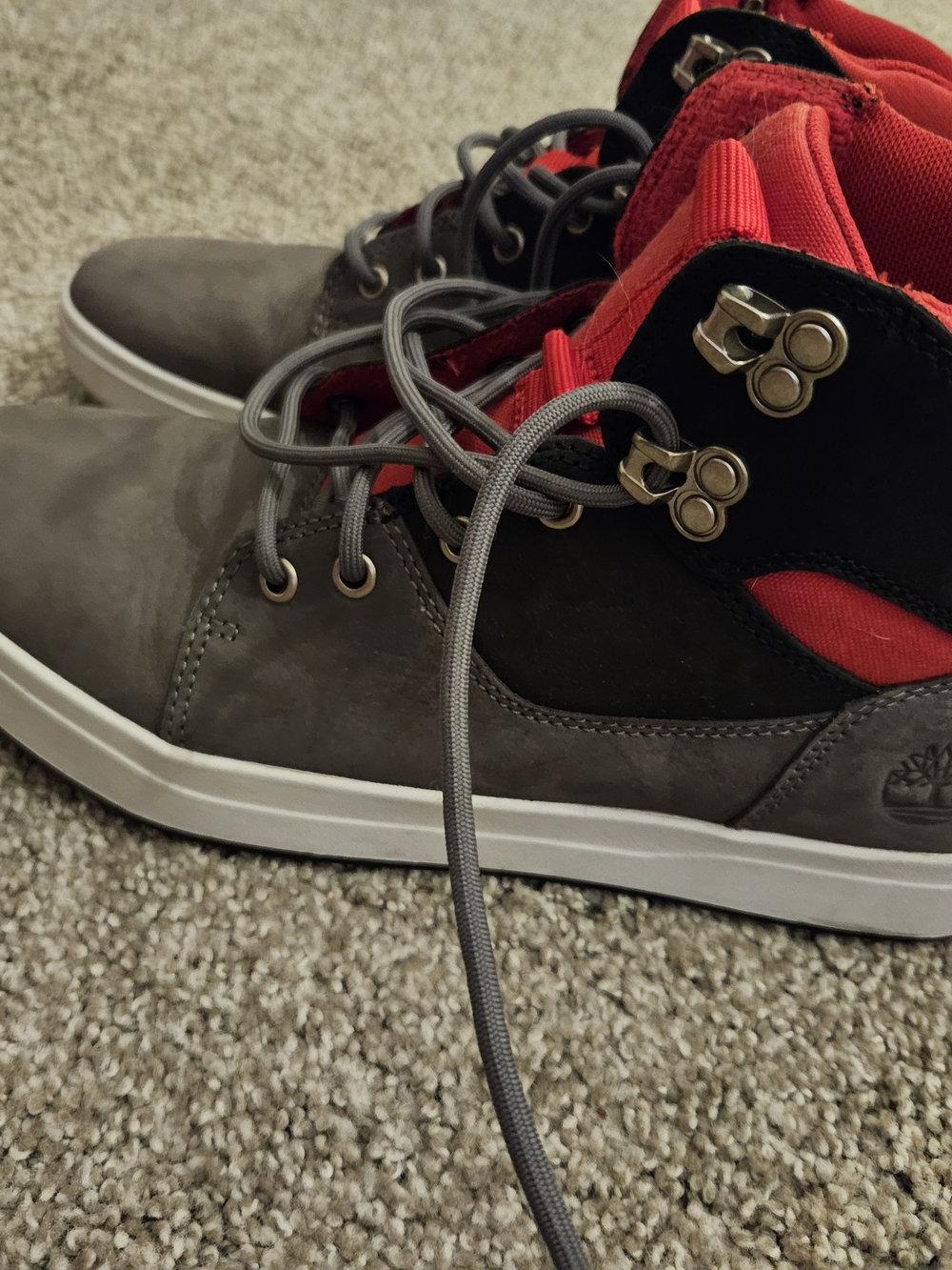 Timberland Davis Square Chukka Sneaker Boots Gray Red Black